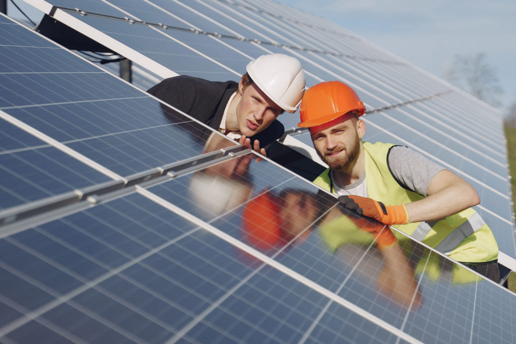 Photovoltaik für Gewerbebetriebe — Hansa Solarbau